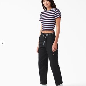 Dickies Women's Relaxed Fit Cropped Cargo Pants Black size 30